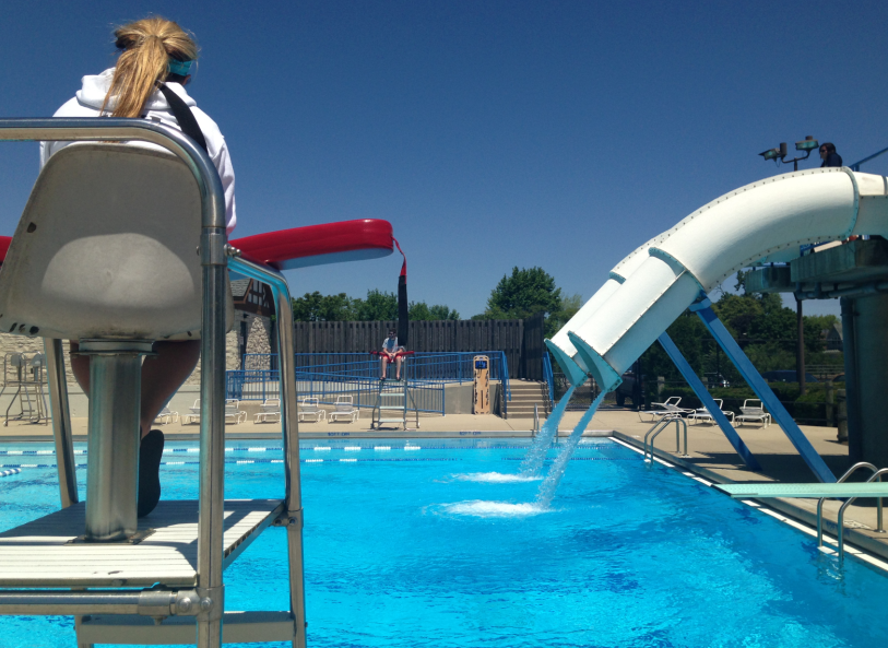 Cool temperatures have kept people away from the Forst Park Aquatic Center. (Credit: Lisa Fielding/WBBM Newsradio)