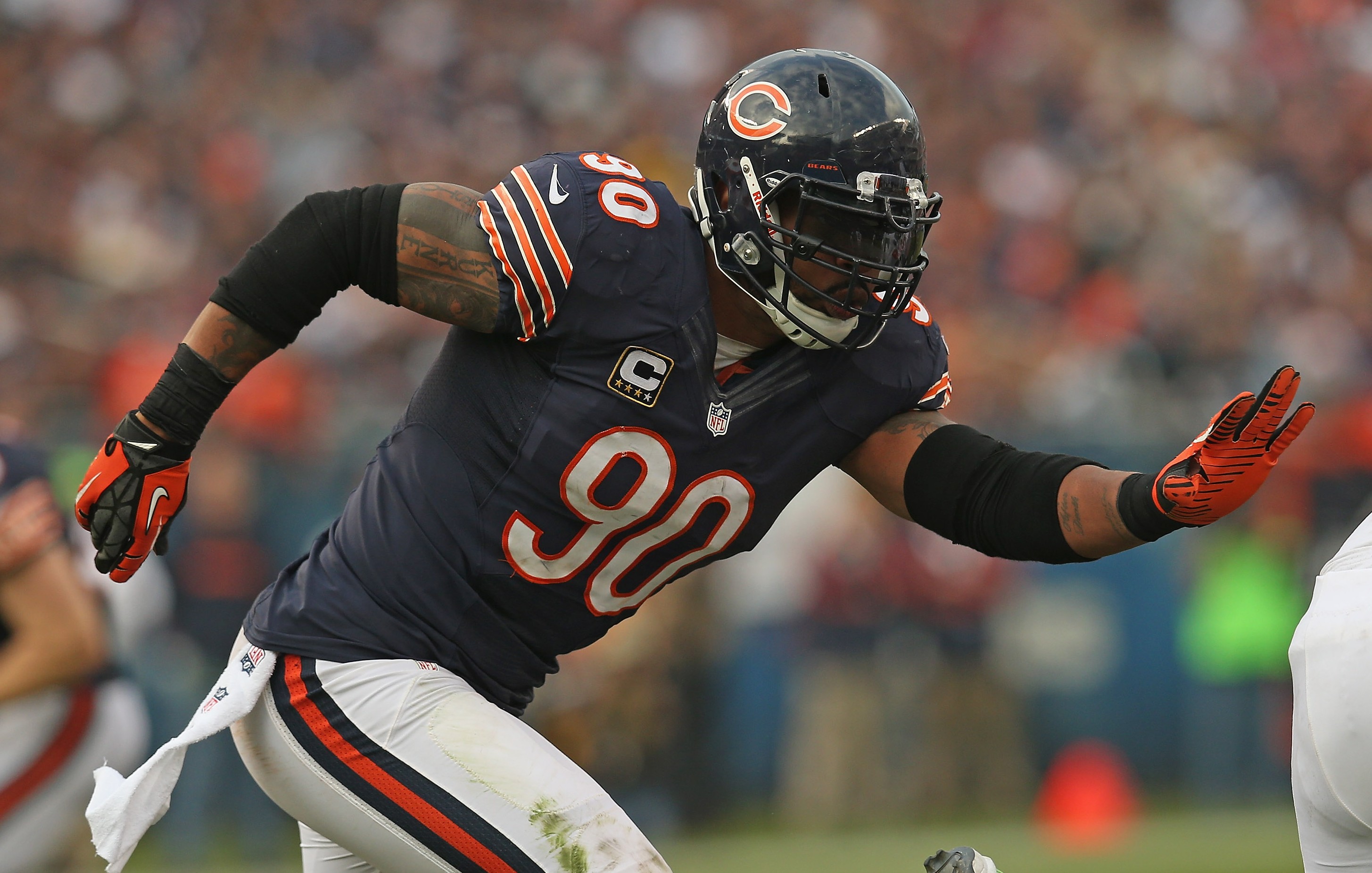 Bears Terminate Julius Peppers’ Contract – CBS Chicago