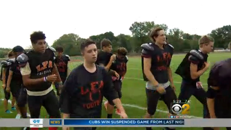 Tackling Eight Man Football At Lake Forest Academy Cbs Chicago