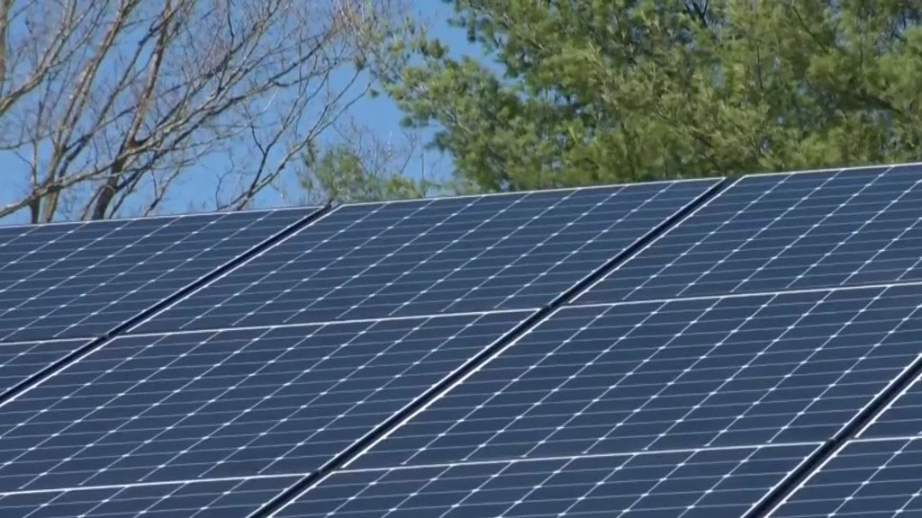 Future Of Solar Energy Looking Brighter Cbs Chicago Heating News Journal