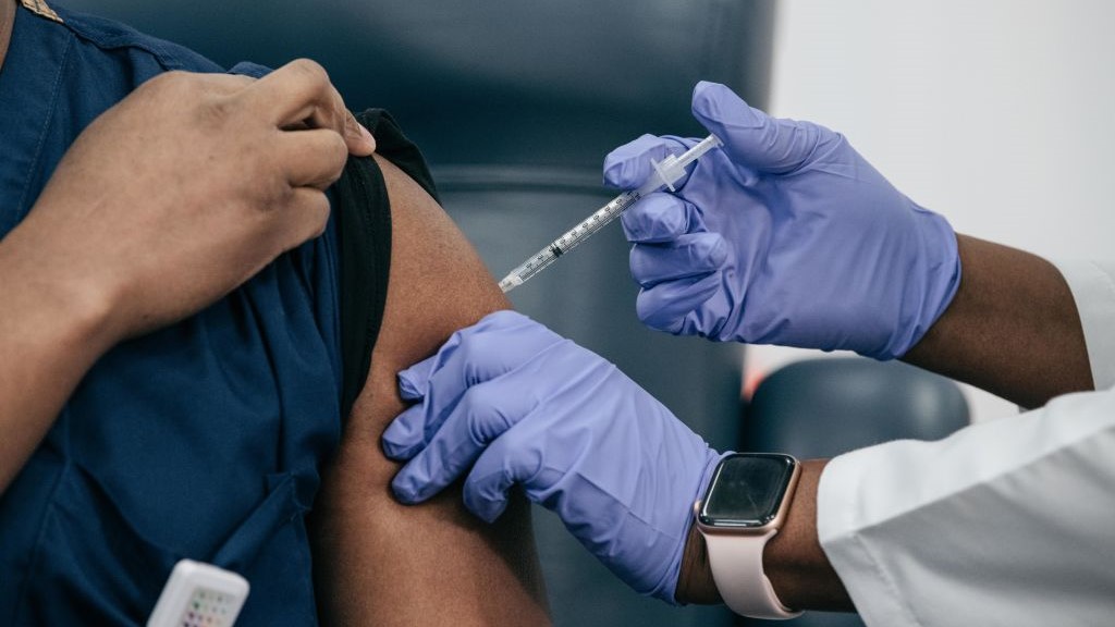 City Of Evanston To Enact Mandatory COVID-19 Vaccination Policy For Municipal Staff
